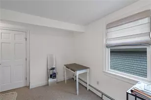 7 Bacheller St, Newport, RI 02840 - Photo 15