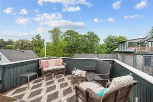 7 Bacheller St, Newport, RI 02840 - Photo 1