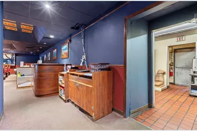 376 Bullocks Point Avenue, East Providence, RI 02915 - Photo 3