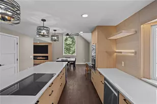 37 Dye Hill Rd, Hopkinton, RI 02832 - Photo 9