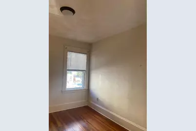 126 Suffolk Avenue, Pawtucket, RI 02861 - Photo 9