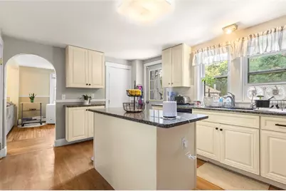 28 Crowell Street, Cumberland, RI 02864 - Photo 3