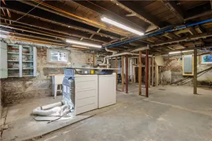 28 Manchester St, Warwick, RI 02888 - Photo 23