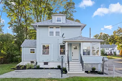 28 Manchester Street, Warwick, RI 02888 - Photo 1