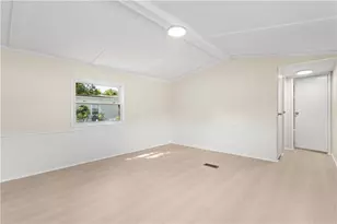 21 Lear Dr, Coventry, RI 02816 - Photo 9