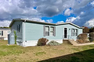 14 Blue Spruce Ln, South Kingstown, RI 02879 - Photo 9