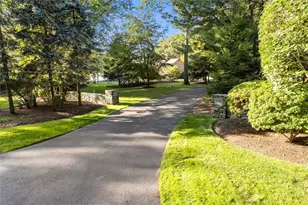 1191 N Main Rd, Jamestown, RI 02835 - Photo 21