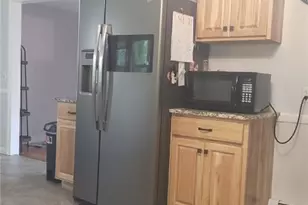 15 Anita Rd, Johnston, RI 02919 - Photo 7