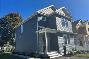 65 Cedarbrook Rd, Pawtucket, RI 02861 - Photo 1