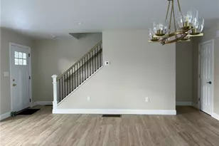 65 Cedarbrook Rd, Pawtucket, RI 02861 - Photo 3