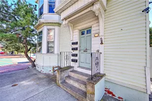 427 Wickenden St, Providence, RI 02903 - Photo 3