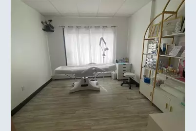 1923 Post Road, Warwick, RI 02886 - Photo 19