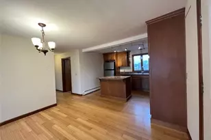 3 Buttonwood St, Bristol, RI 02809 - Photo 5