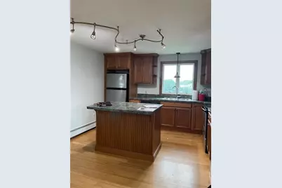 3 Buttonwood Street #2, Bristol, RI 02809 - Photo 9