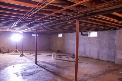 724 Greenville Avenue, Johnston, RI 02919 - Photo 17