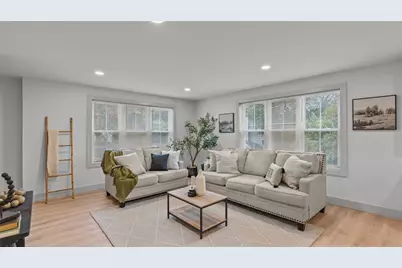 37 Hurdis Street, North Providence, RI 02904 - Photo 3