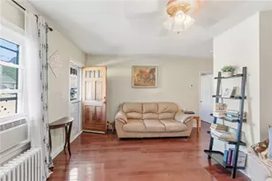 39 Hilton St, Tiverton, RI 02878 - Photo 11