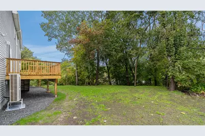 37 Hurdis Street, North Providence, RI 02904 - Photo 15