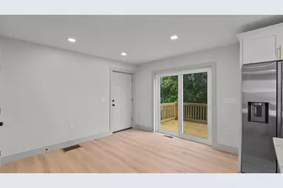 37 Hurdis Street, North Providence, RI 02904 - Photo 5