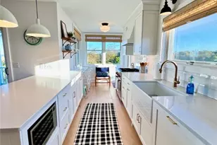 1713 Off Corn Neck Rd, Block Island, RI 02807 - Photo 21