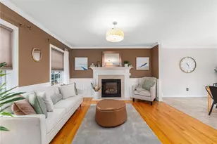 16 Taylor Ln, Warwick, RI 02886 - Photo 5