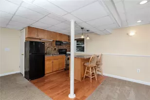 16 Taylor Ln, Warwick, RI 02886 - Photo 31