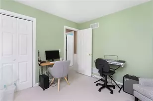 16 Taylor Ln, Warwick, RI 02886 - Photo 29