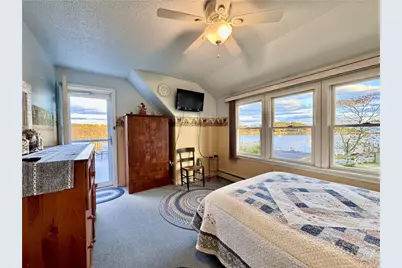 71 Wolcott Avenue, Stonington, CT 06378 - Photo 27