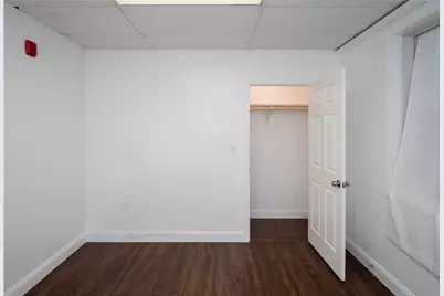 413 High Street, Bristol, RI 02809 - Photo 17