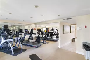 20 Narragansett Ave, Narragansett, RI 02882 - Photo 31