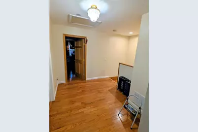 31 Burrows Street, Providence, RI 02907 - Photo 11