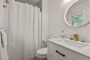 5 Meadow Ct, Smithfield, RI 02917 - Photo 11