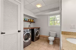 5 Meadow Ct, Smithfield, RI 02917 - Photo 17