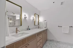 45 Carnegie Abbey Ln, Portsmouth, RI 02871 - Photo 29