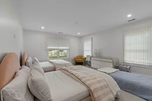 45 Carnegie Abbey Ln, Portsmouth, RI 02871 - Photo 23