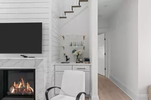 45 Carnegie Abbey Ln, Portsmouth, RI 02871 - Photo 11