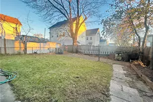 226 Oxford St, Providence, RI 02905 - Photo 3