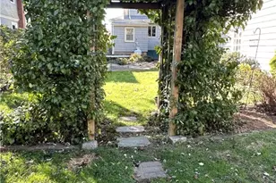 44 George St, Westerly, RI 02891 - Photo 31