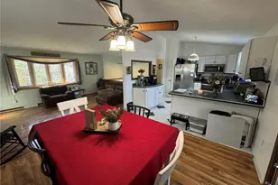 7 Adams Dr, Coventry, RI 02816 - Photo 9
