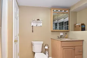 45 Country Ln, Warwick, RI 02886 - Photo 41