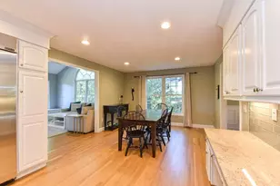 45 Country Ln, Warwick, RI 02886 - Photo 9