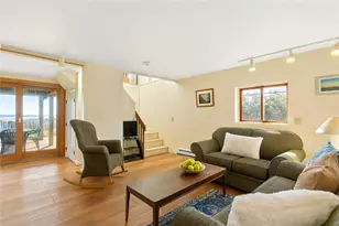 975 Matunuck Beach Rd, South Kingstown, RI 02879 - Photo 31