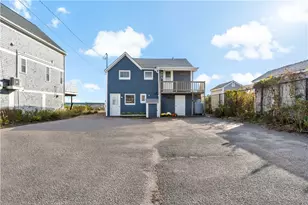 975 Matunuck Beach Rd, South Kingstown, RI 02879 - Photo 33