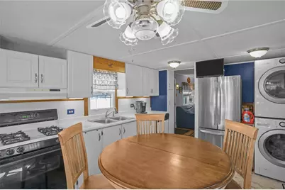 46 Lowell Avenue, Pawtucket, RI 02861 - Photo 15