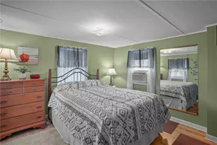 46 Lowell Ave, Pawtucket, RI 02861 - Photo 17