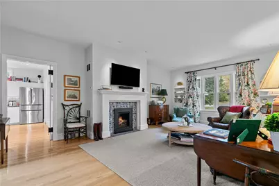 561 Indian Avenue, Middletown, RI 02842 - Photo 13