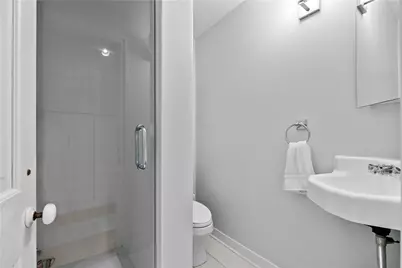 561 Indian Avenue, Middletown, RI 02842 - Photo 27