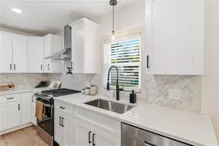 170 Holmes Rd, Warwick, RI 02888 - Photo 13