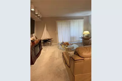 650 East Greenwich Avenue #207, West Warwick, RI 02893 - Photo 3