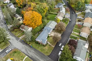 2 Oak Grove Blvd, North Providence, RI 02911 - Photo 43